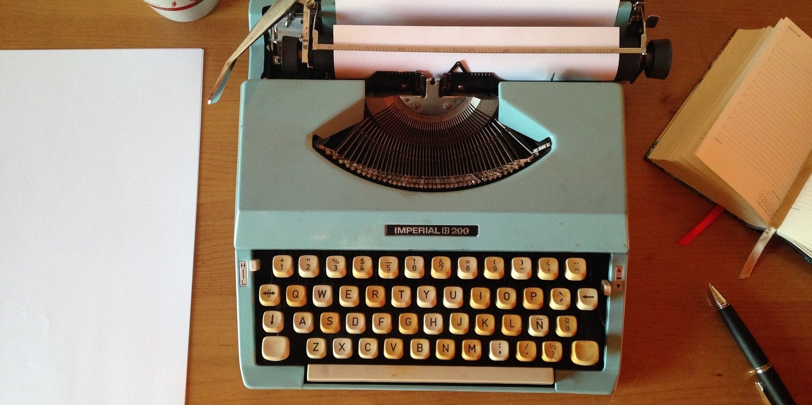 image of typewriter